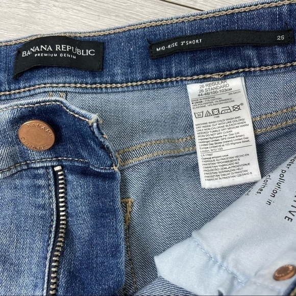 Banana Republic Mid Rise Denim Shorts Size 26 - Picture 4 of 5